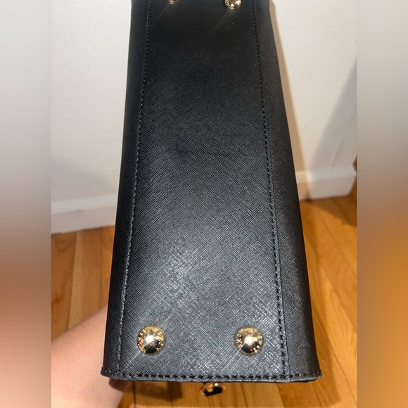 Michael Kors, Black Handbag - Picture 6 of 14